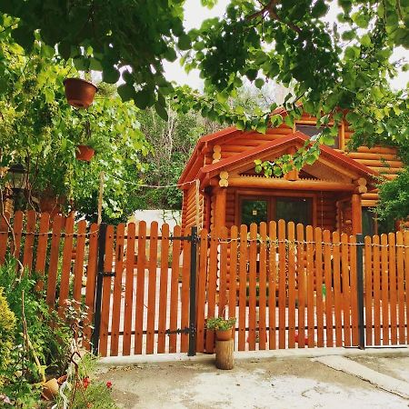 Old Tbilisi Villa Costa Екстериор снимка