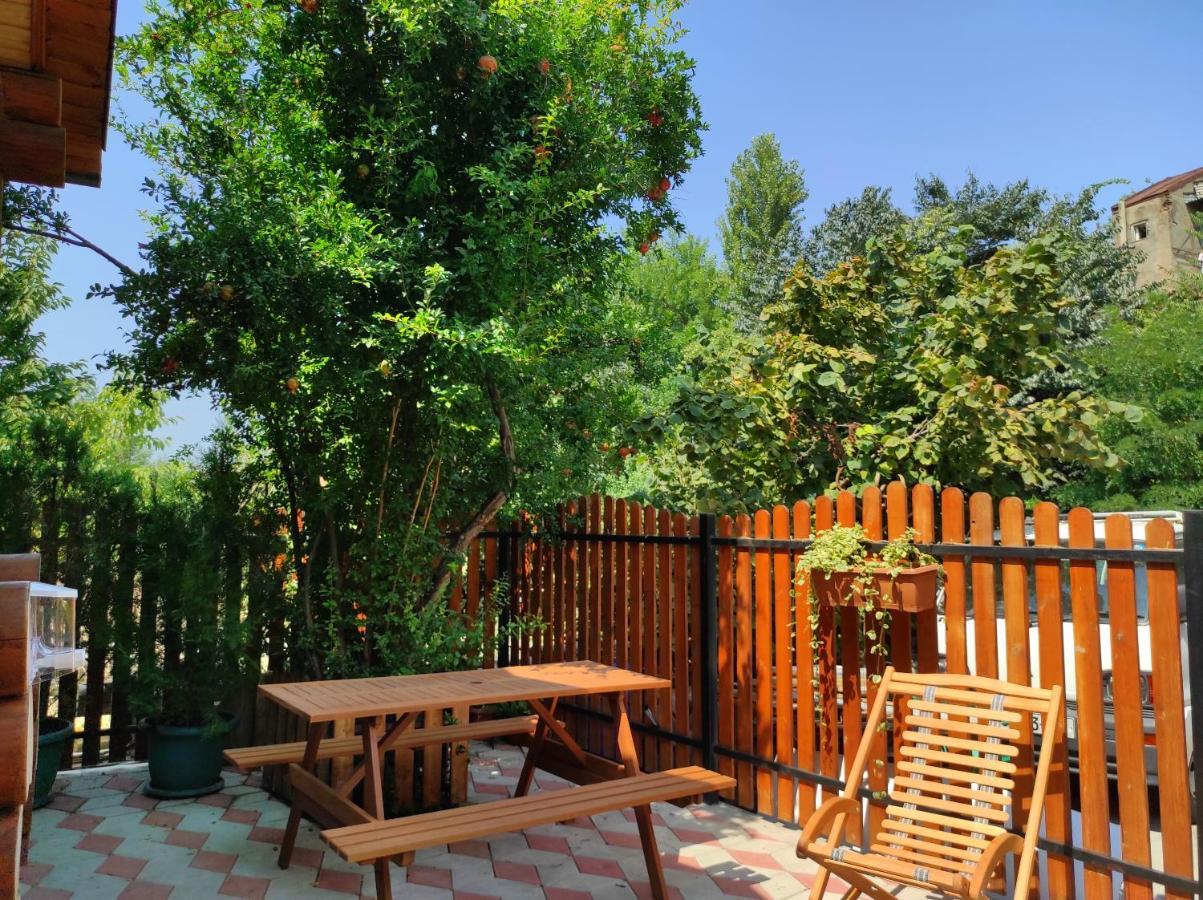 Old Tbilisi Villa Costa Екстериор снимка