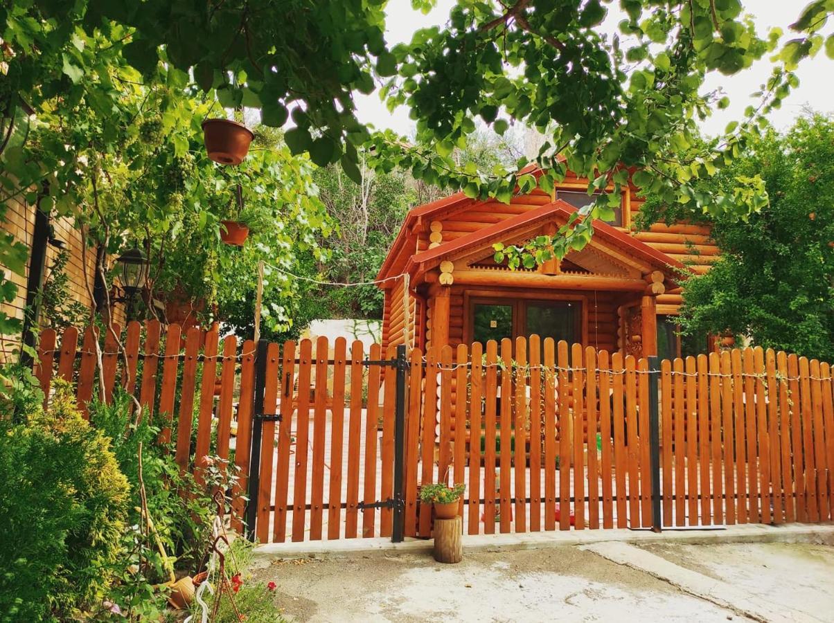 Old Tbilisi Villa Costa Екстериор снимка